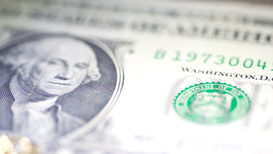 Dollaro stabile prima inflazione